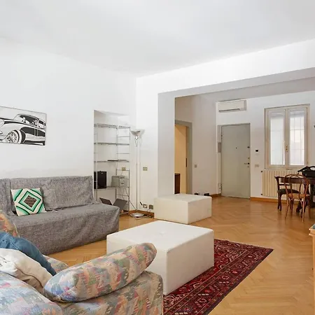 Апартаменты Spacious & Elegant In Corso Como Милан